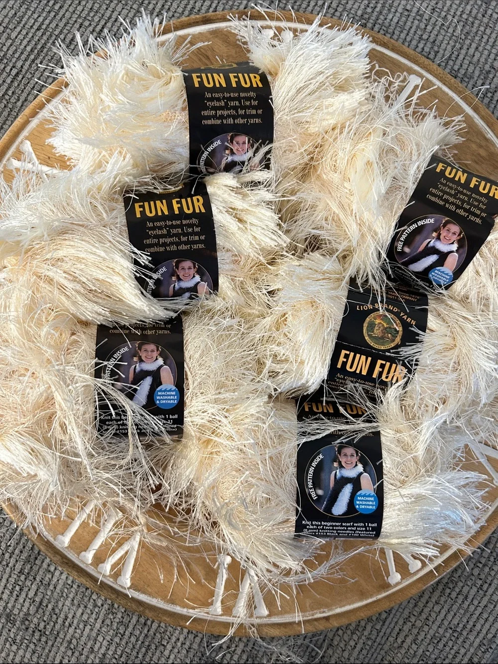 Lion brand Fun Fur Eyelash Yarn NEW x6 skeins ivory (2 dye 2584; 4 dye 42214)
